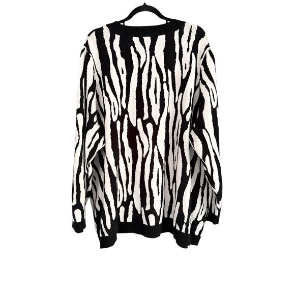 Terra & Sky 4x (28w-30w) Zebra Animal Print Sweater LS Classy - Picture 6 of 6
